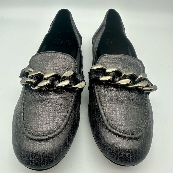 Donald J. Pliner Bethany Chain Loafer - Picture 4 of 11